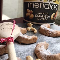 A picture of Cashew Butter Cookies/Biscuits.