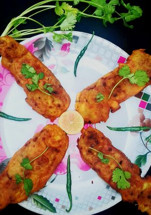 A picture of Fish pur with brinjal.