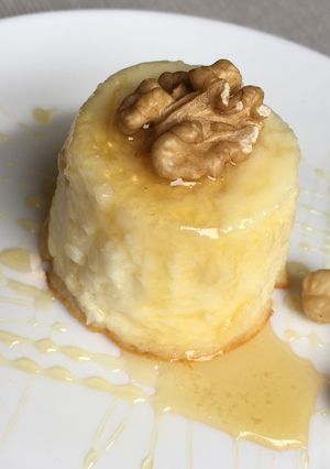 Una foto de Pastisset de mató amb mel i fruits secs
