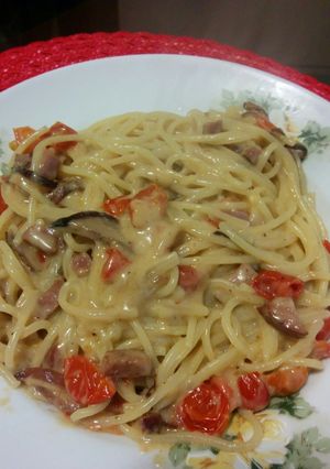 Foto de Spaghetti de calabresa com tomate cereja