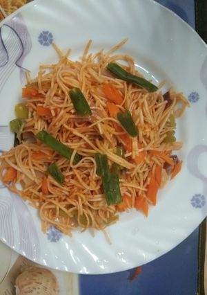 A picture of Microwave Spicy Hakka Noodles Recipe.