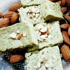 A picture of Betel sandesh.