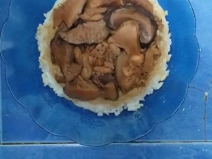Cara Mudah Menyiapkan Resep  Nasi Tim Jamur Shitake (Simple Sederhana nun Seeeedap) yang Sempurna, Lezat Sekali
