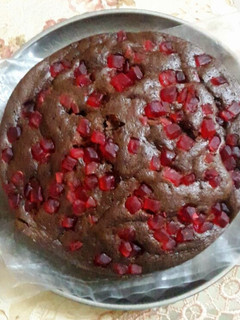 ચોકલેટ ટુટી ફ્રુટી કેક (Chocolate Tutti Frutti Recipe In Gujarati) રેસીપી મુખ્ય ફોટો