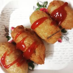 A picture of Bread roll.