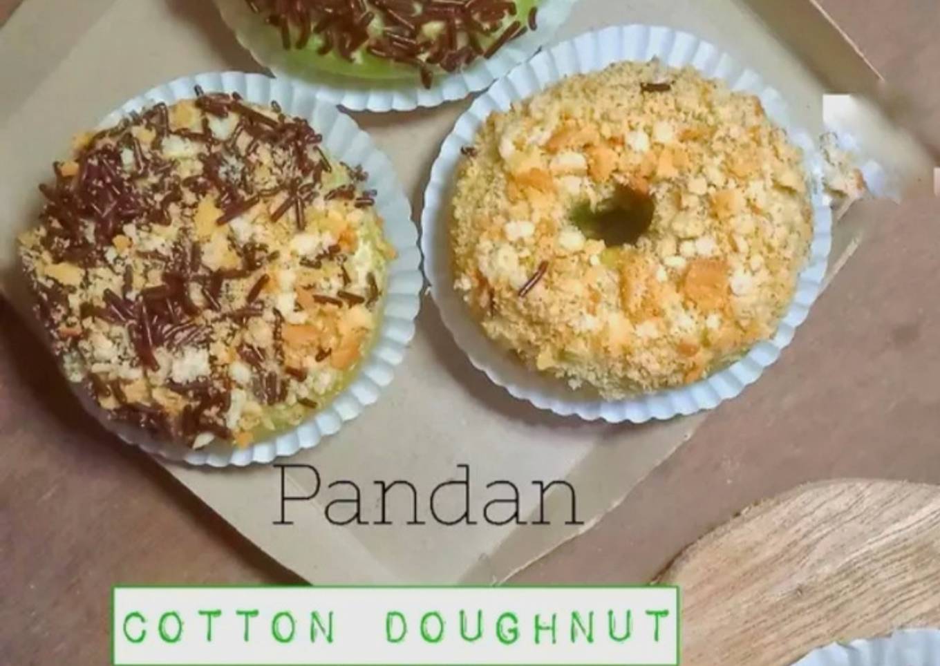 Pandan Cotton Doughnut