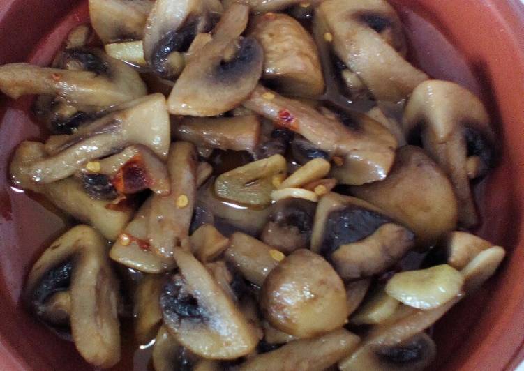 Steps to Prepare Speedy Spicy Mushrooms