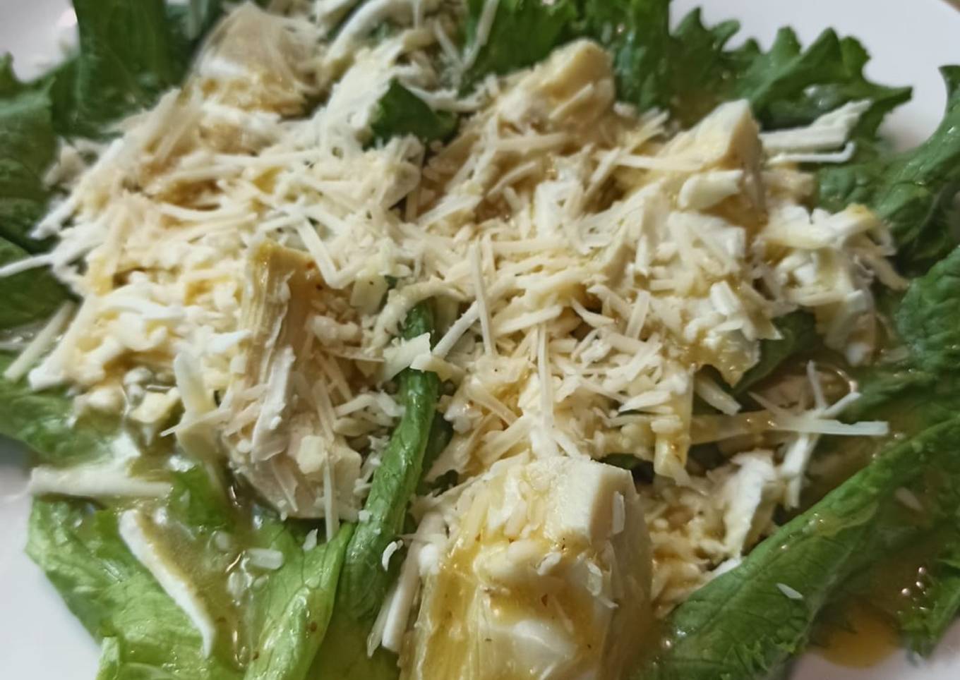 Ensalada “Siena” de Alcachofas, Quesos y Miel