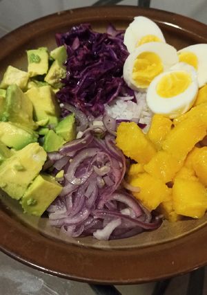 Una foto de Poke bowl simple (vegetariano)