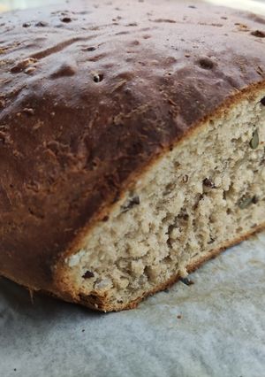 A picture of Bread.