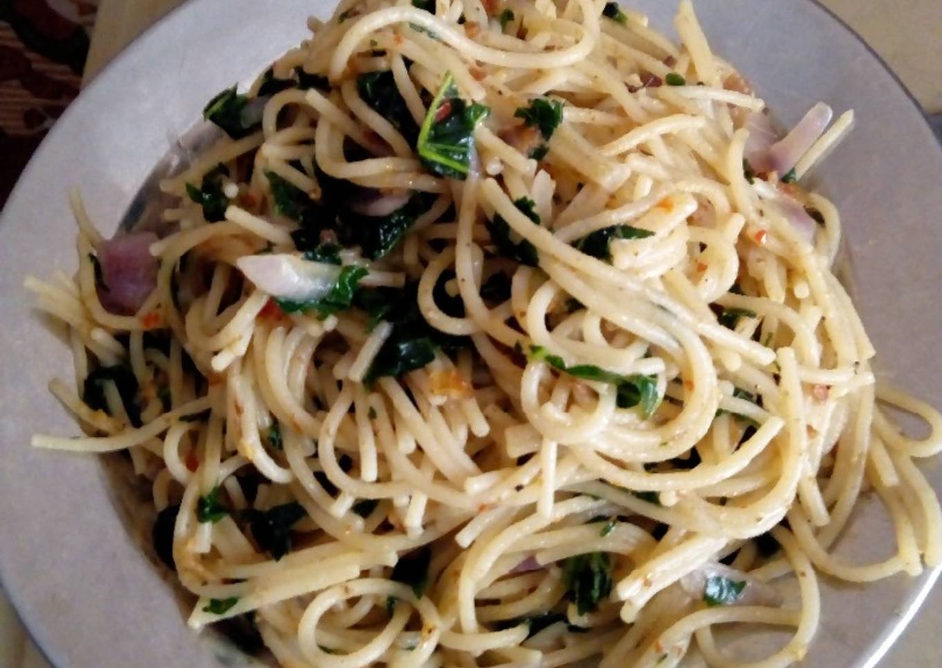 Spaghetti with vegetable