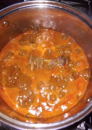 Una foto de Bistec de res en salsa roja