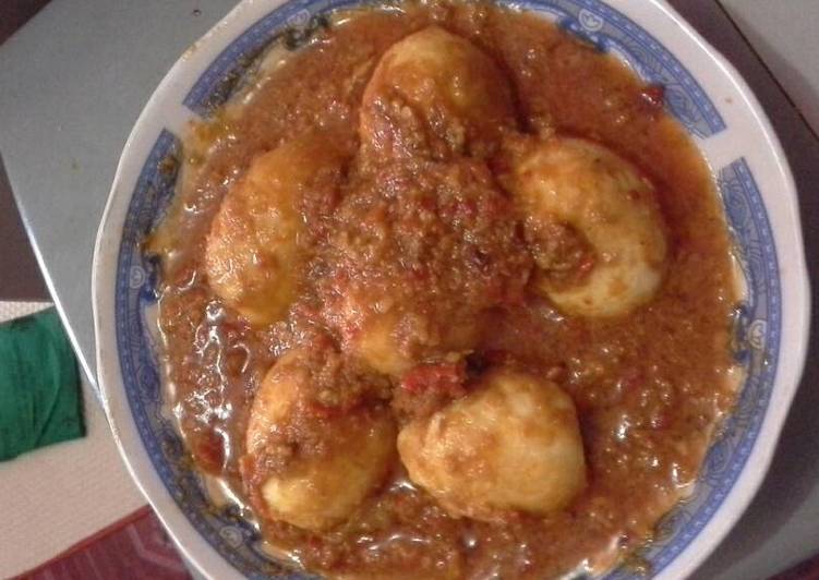 Langkah Menyiapkan Telor Balado Pedas 'Ala Chef Ana Aprilliani, Menggugah Selera