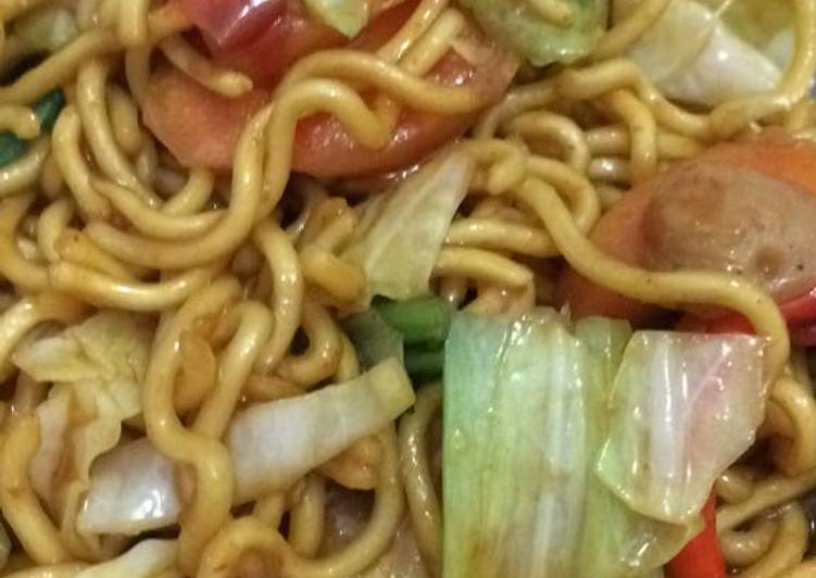 Bagaimana Membuat Mie Goreng Sosis Sayur yang Sempurna