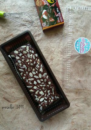 Foto resep Chewy Shiny Crust Brownies #SelasaBisa