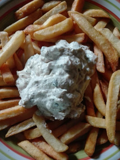 Una foto de Pollo en salsa de queso