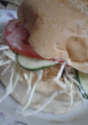 A picture of Chicken & Veg Burger.