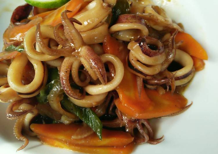 Resep Tumis Cumi Mudah dan Enak 👌, Enak Banget