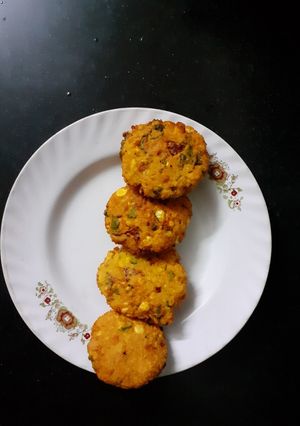 A picture of Masala vada.