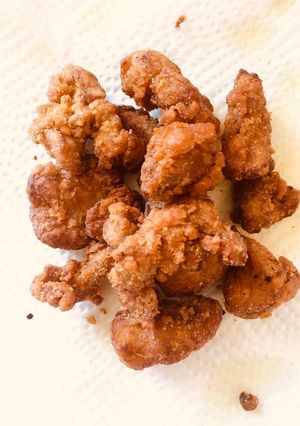 A picture of Japanese Style spicy chicken karage.