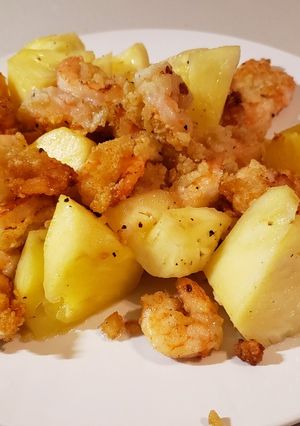 熱炒-鳳梨蝦球【15分鐘】【臺式】【家常菜】【名字等於材料系列】【下飯】 的食譜成品照片