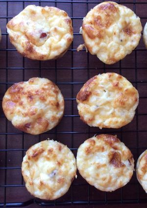 A picture of Mini Quiches.