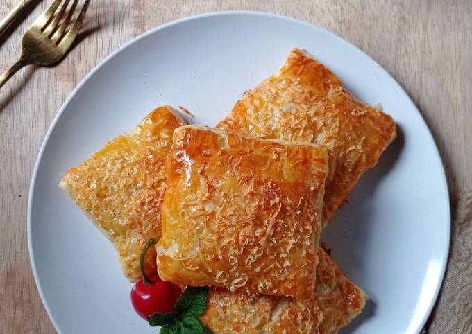 Resep Apple Pie Puff Pastry Oleh Mama Queen - Cookpad