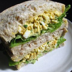 A picture of Curry Flavoured Egg Salad.