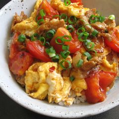 A picture of Tomato, Pork & Egg Rice Bowl.