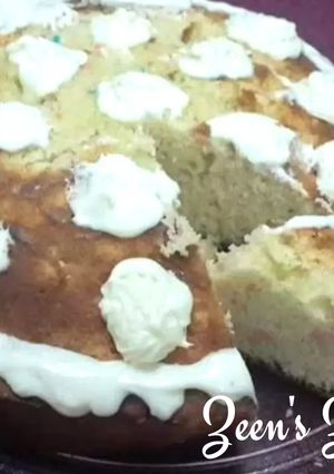 A picture of Funfetti Vanilla Cake.