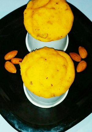 A picture of Pumpkin Ginger NutMuffins.