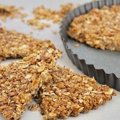 A picture of Yummy ginger flapjack.