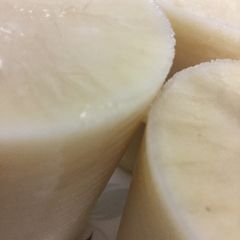 A picture of 3 ingredient Yoghurt Pops.