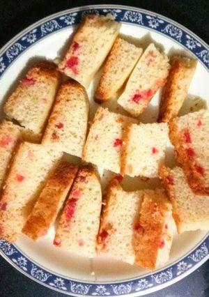 A picture of Tutti Frutty Cake.