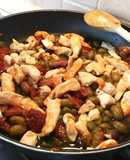 Straccetti di petto di pollo alla mediterranea
