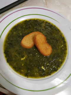 Una foto de Espinacas en salsa