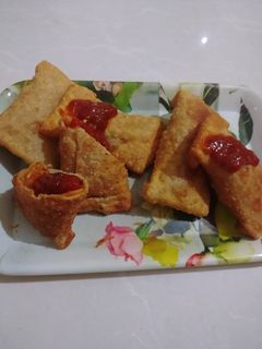 સ્પ્રિંગ રોલ (Spring Roll Recipe In Gujarati) રેસીપી મુખ્ય ફોટો