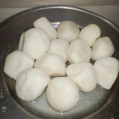 A picture of Bangali Rusgullay.