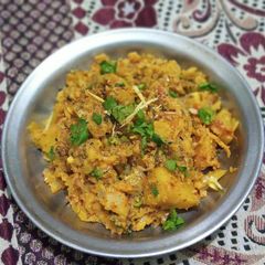 A picture of Masale Dar Gobhi Alu.