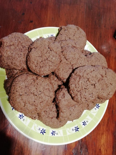 Una foto de Galletitas chocolatosas con yogur SIN huevo