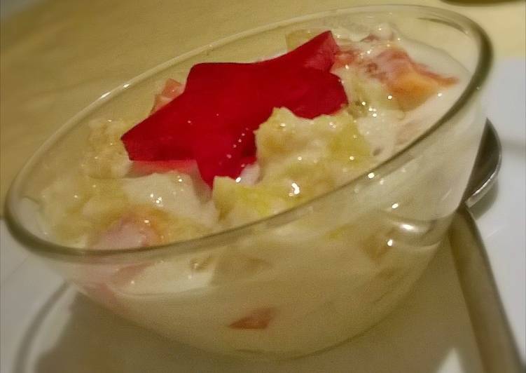 Easiest Way to Prepare Speedy Fruit Salad with Cream