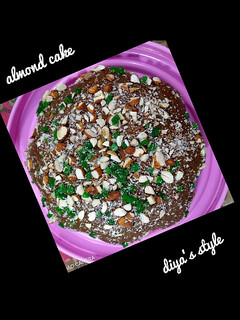 A picture of Almonds cake.
