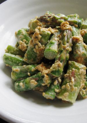 A picture of Creamy ‘Goma-ae’ Asparagus.