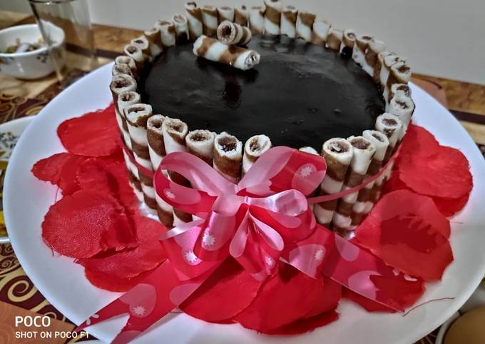बिस्किट अंड्याचा केक (biscuit cake recipe in marathi) रेसिपी Mamta  Bhandakkar द्वारे - Cookpad
