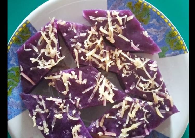 Puding ubi ungu tabur keju