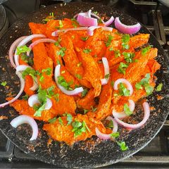 A picture of Pakistani Street Style Tawa Chicken:.