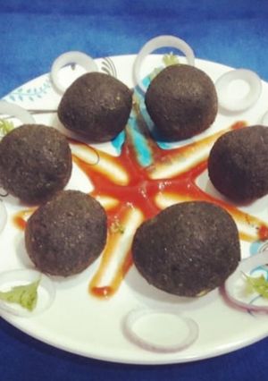 A picture of Palak cheese balls.