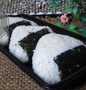 Langkah Mudah untuk Membuat Resep  Onigiri simpel (#pr_asianfood) yang Sempurna, Enak