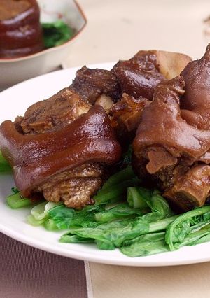 《好菜網》蔥燒豬腳 的食譜成品照片