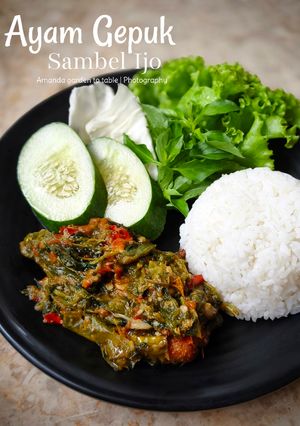 Foto resep Ayam Gepuk Sambel Ijo